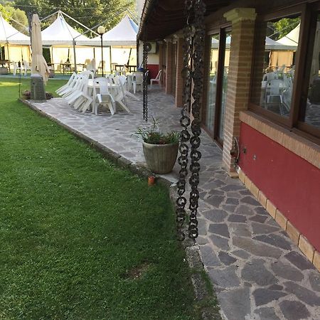 Hotel River Civitella Roveto Exterior foto