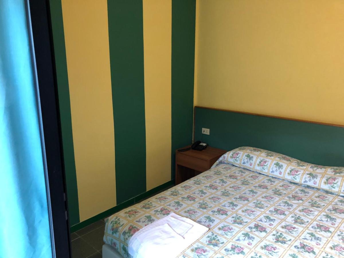 Hotel River Civitella Roveto Exterior foto